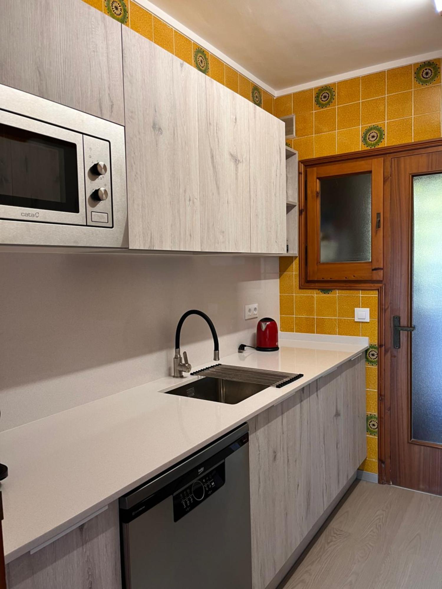 Calella De Palafrugell Bellisimo Apartamento Luaran gambar
